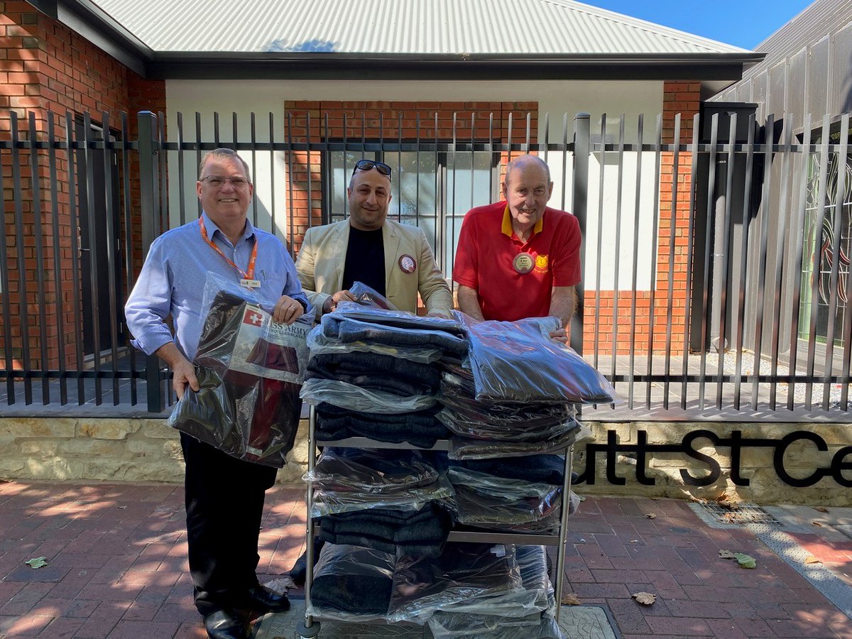 LionsAdelaide's tweet photo. Lions Warren &amp; Ryan made the first of this year's deliveries for our club's Blankets for the Homeless project today. First stop was the @HuttStCentre with CEO Chris.

#lions #lionsclubs #blanketsforthehomeless #kindnessmatters #weserve #makeadifference #homelessness #keepwarm https://t.co/QTqiV8DZmF