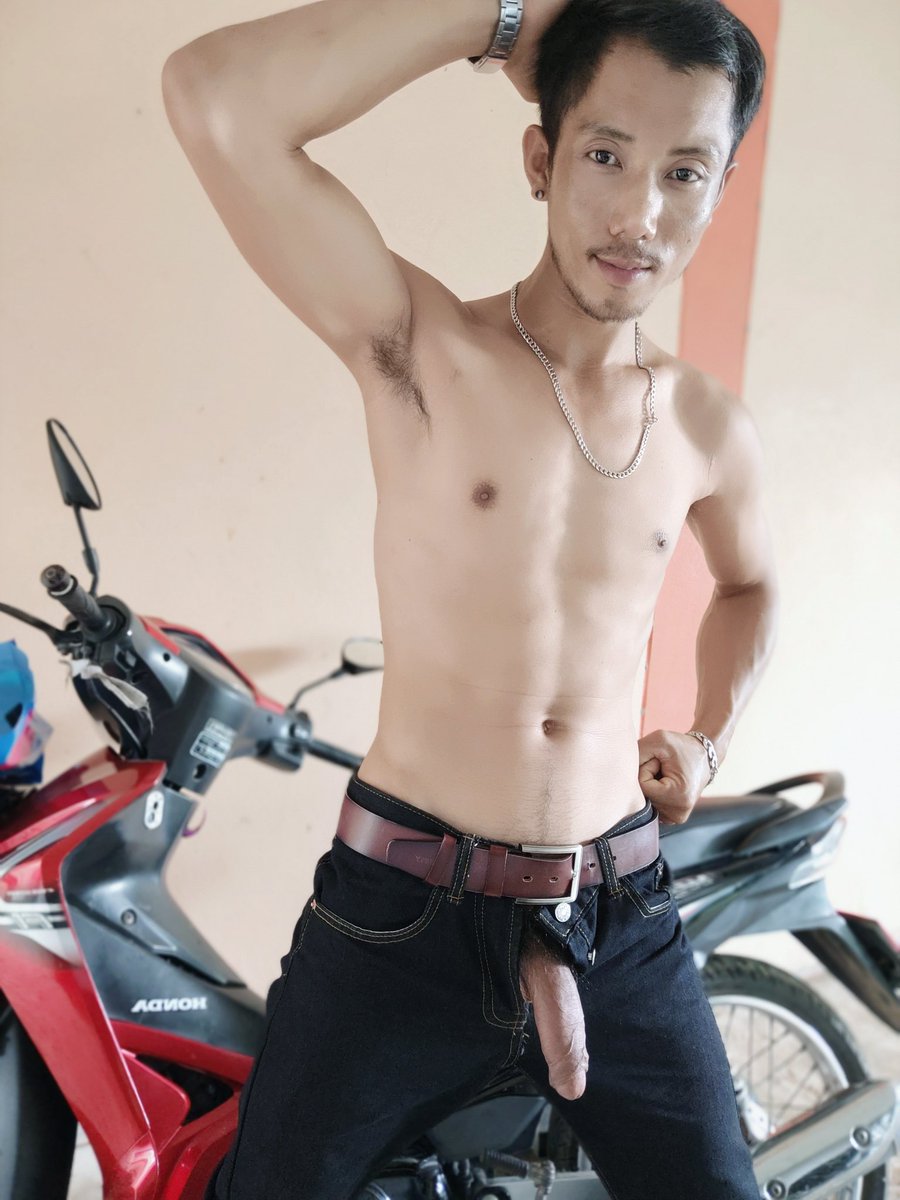 dick_fighter tweet picture