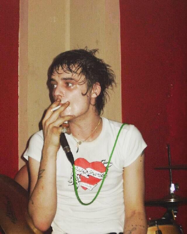 Happy birthday Pete Doherty 