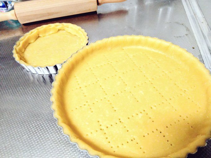 身内に作ったよ。スカイベリーのレアチーズタルト(小さい方は自宅用) 