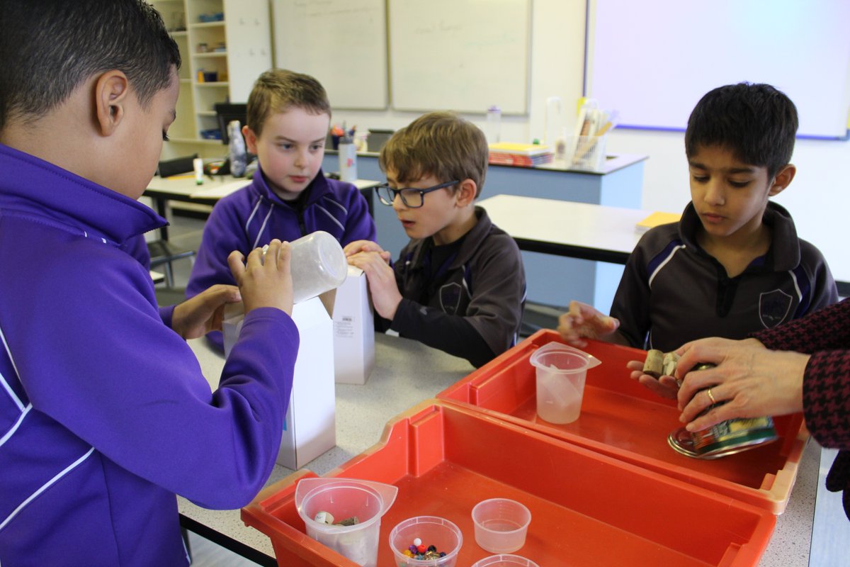 BansteadPrep's tweet photo. #Year4 have been investigating how changing the container or contents affects the volume produced by a shaker. #BPS_Science https://t.co/5fhTPXZByz