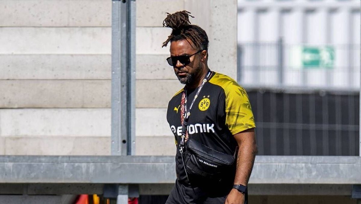 BetItBest's tweet photo. Erling #Haaland befindet sich bei #BorussiaDortmund derzeit in Topform. Aufgrund dessen wird der Angreifer bei sämtlichen europäischen Spitzenklubs gehandelt. Nun hat Ex-Profi Patrick #Owomoyela den #BVB vor einem Verkauf des 20-Jährigen gewarnt. :O 
https://t.co/UHZNdskk3w https://t.co/xMTPUJRqti
