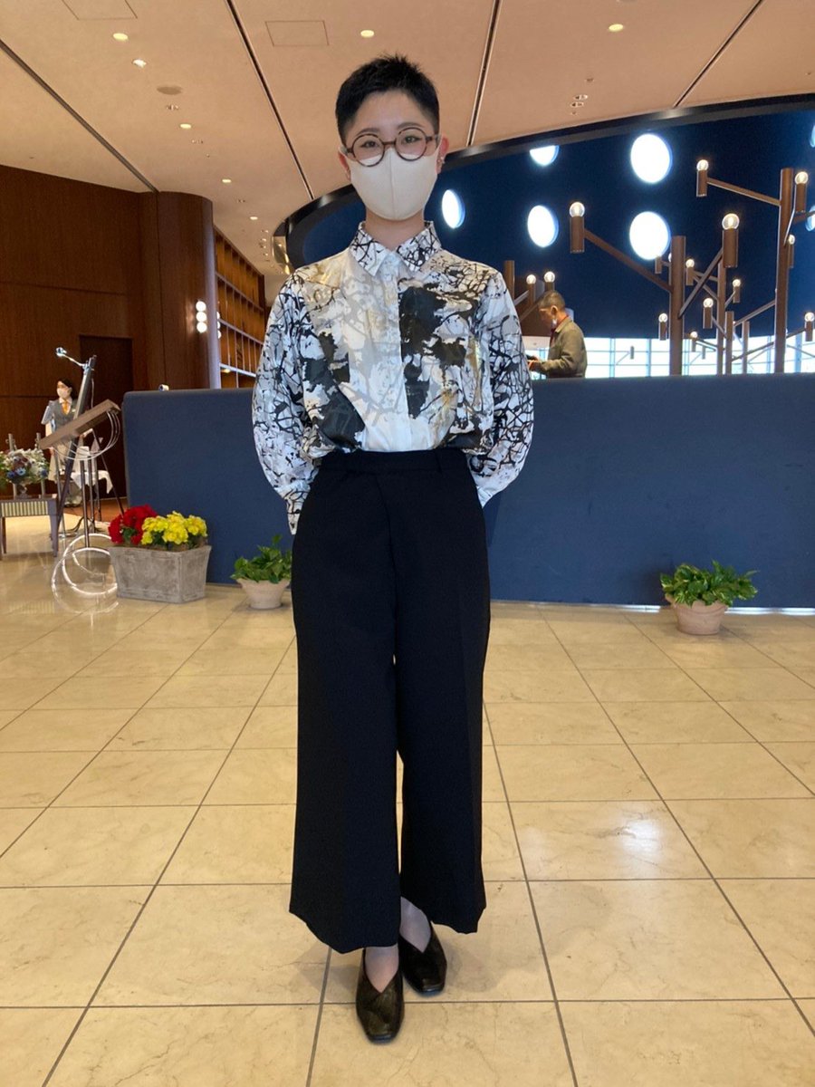久保李緒 成安造形大学を卒業しました 今まで教えて下さった先生方 本当にありがとうございました 卒業式に向けて制作したもの プリントのドレスシャツ 友人のためのワンピース これからも精進していきたいと思います 久保李緒 成安造形大学を卒業しました 今まで教えて下さった先生方 本当にありがとうございました 卒業式に向けて制作したもの プリントのドレスシャツ 友人のためのワンピース これからも精進していきたいと思います