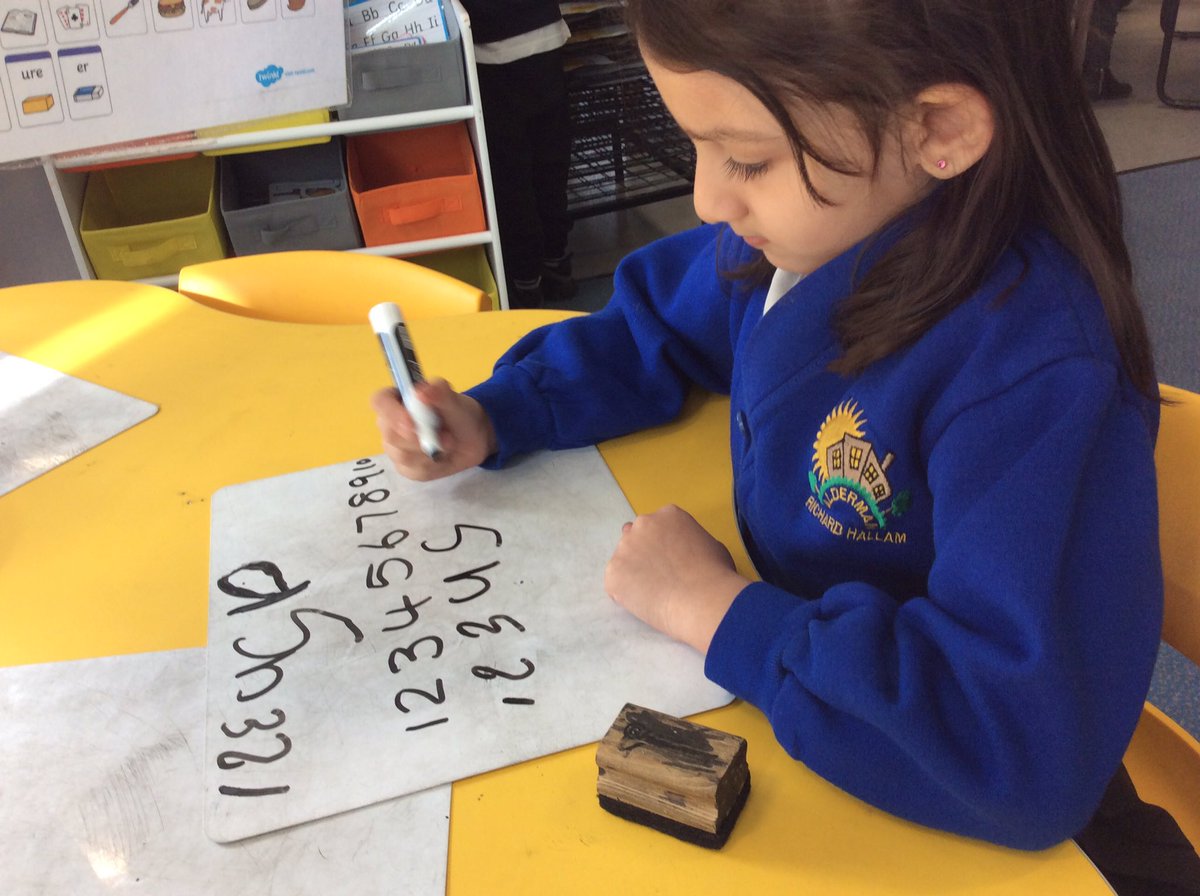 PrimaryArh's tweet photo. Today the Dragonflies have had lots of fun for Crystal Maze Week. They’ve loved using their Maths skills to solve problems and explore. Well done Dragonflies! #ARHDragonflies #CrystalMaze https://t.co/yg0hQYdlpc