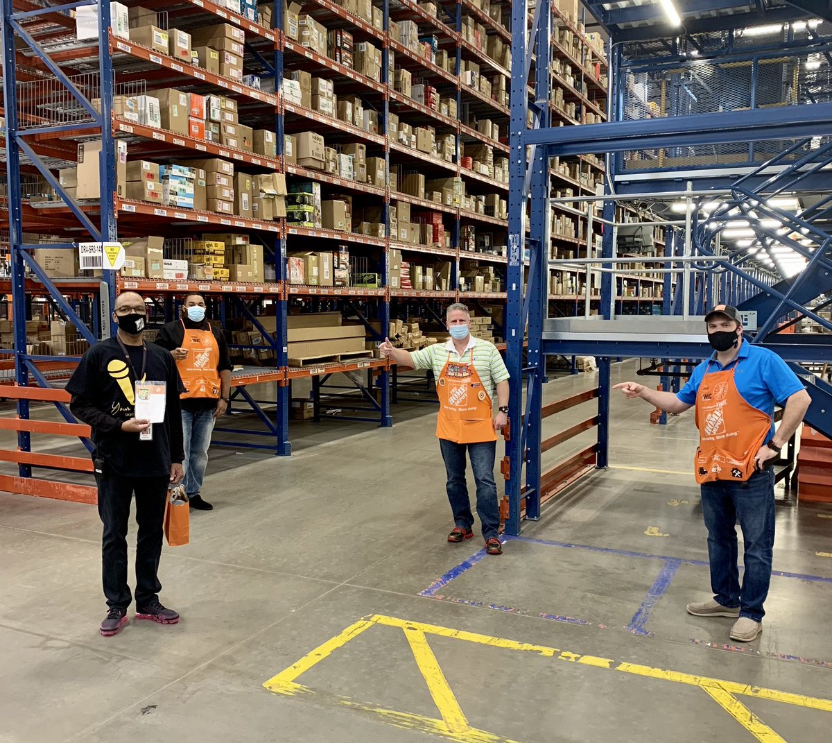 Maury recognized for “Taking Care of his People”, Amazing Job Maury!!! <a href="/TheGroveDFC/">The Grove</a> <a href="/troyer_paige/">Paige Troyer</a> <a href="/Lg6705/">LG Bulk 6705</a>