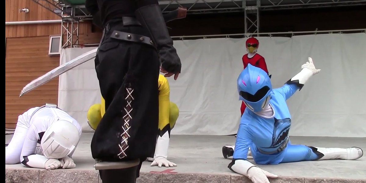 酒じろお ジュウオウジャー スーツアクトレス 女戦闘員 久々にジュウオウジャー ショーを漁っていたら前半戦闘員 後半セクシーポーズ決めるジュウオウシャークに変わるのを発見しました