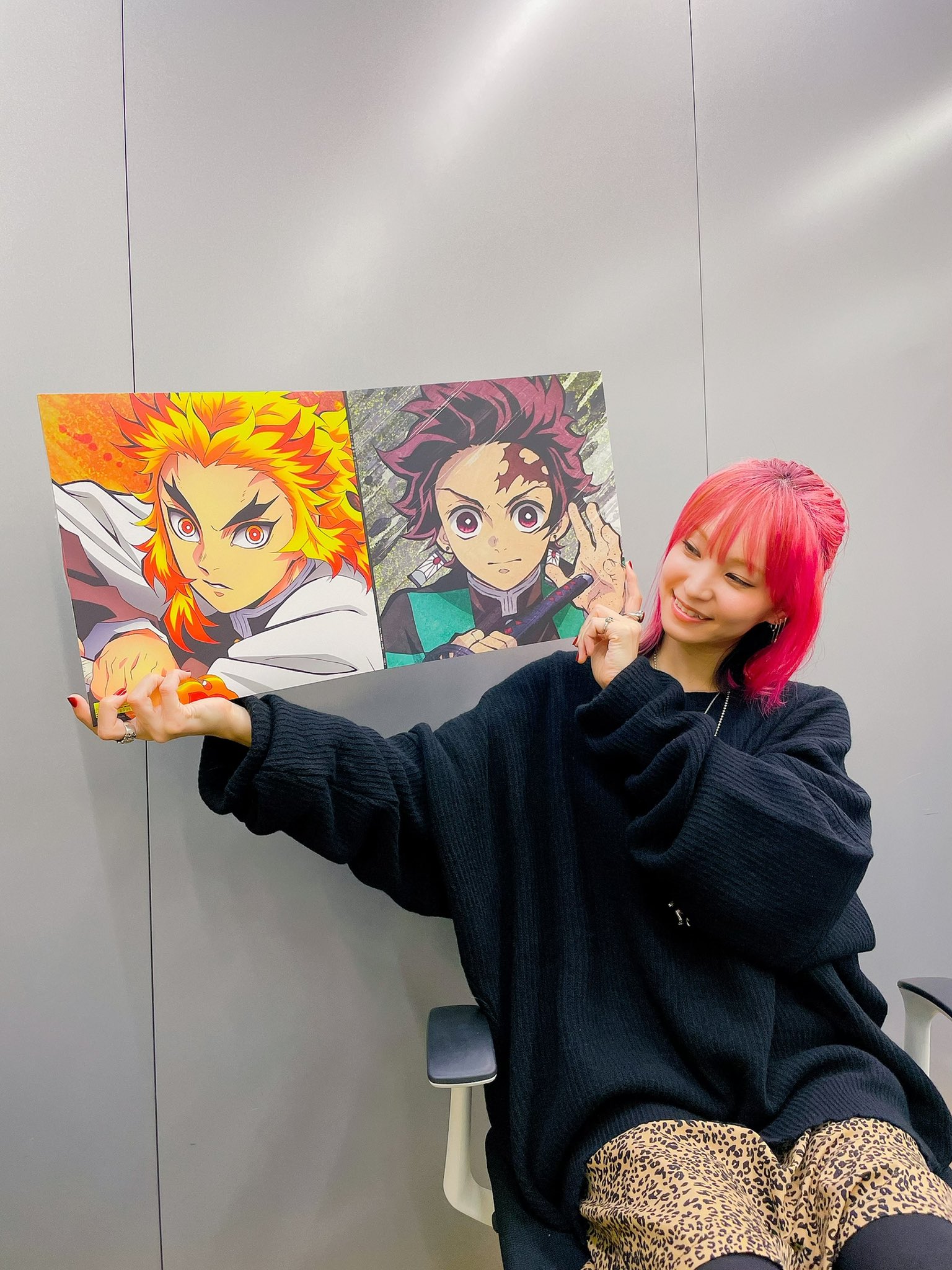 新品・未開封 LiSA 紅蓮華 炎 アナログ盤 完全生産限定盤 鬼滅の刃 LiSA 紅蓮華 / 炎【完全生産限定/アナログ盤】鬼滅の刃