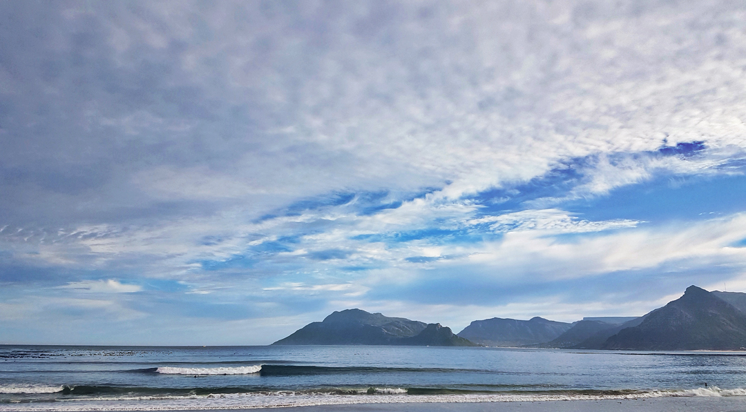 #Atlantic #surfreport Friday March 12. Small gutless swell, super low tide this morning. A few waves at the beachies, but nothing epic. Weekend looking bit better with light winds &amp; a small west swell. Have a good one! #gosurf #followtheoom #sasurfhistory #wrongbeach #secretspot