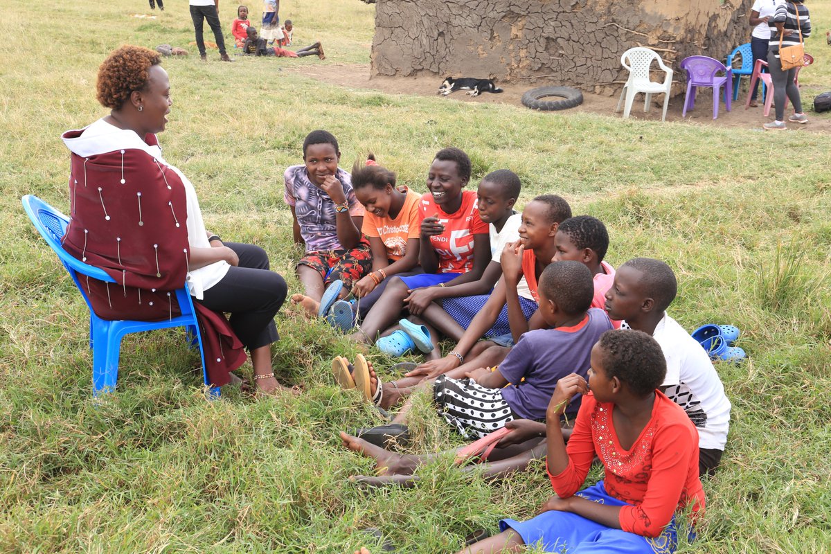 In previous years, youth centres were used to educate people on sexual and reproductive health #SRH. Since then, the government has abandoned these centres leaving a gap that is difficult to close. Read more: haiweb.org/youth-empowerm…