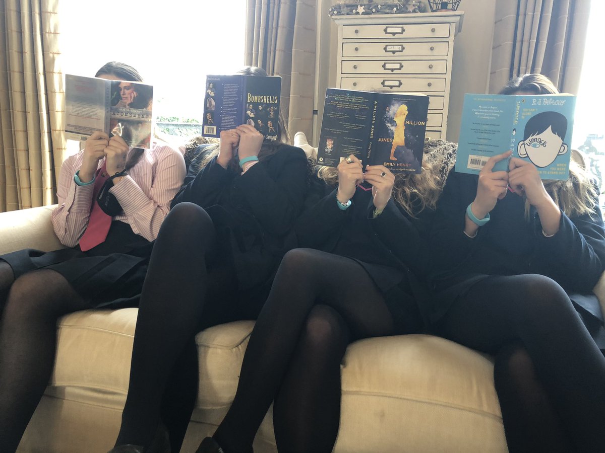 QueensHouseCC's tweet photo. Every Friday morning, fourth form stay in house to read with their tutor before the first lesson, isnβt that lovely!? π thank you so much @CheltCol for the new books, we love them! #readaxation https://t.co/VizQbNCLLC
