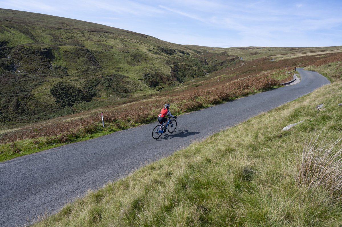 SteveFlemingM9's tweet photo. Looking forward to some days like this, Bowland Knotts and Cross of Greet. #cycling #bowlandknotts #crossofgreet #lancashirecycling #bowland #cyclingdays https://t.co/XA0YE8IbWs