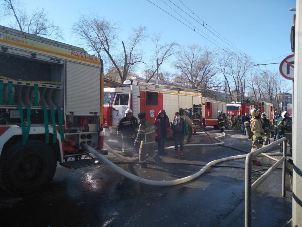 тц скала самара 2021. пожар в самаре сегодня сейчас. офисный центр скала самара. пожар в самаре 2020. пожар на складе самара 2020.