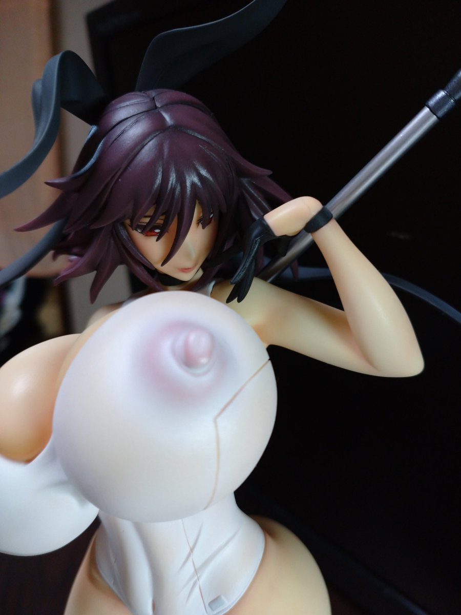 ママ爆乳ver
いけませんお母様!
その乳首ではスク水を突き破ってしまいます💦 