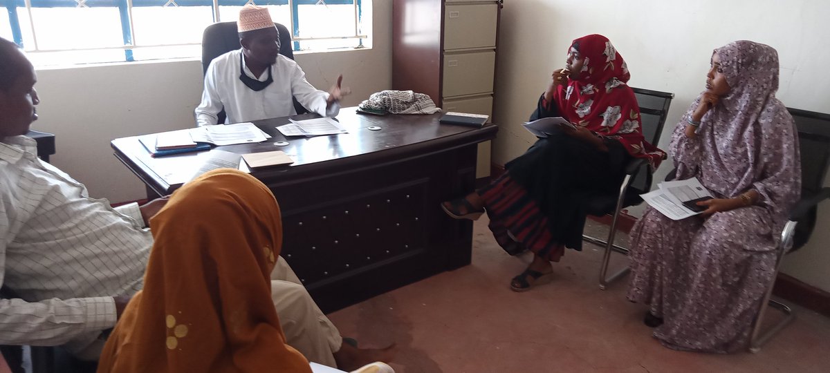 Maryamhussein_'s tweet photo. Today,with my team we had fruitful discussion with Ijara DCC Issack Keter on strategizing effort to promote enrollment, retention and Transition of girls in schools.We later visited Ijara TVET where 27 girls under LMS project are anticipated to transit and  take various courses. https://t.co/U39s8hz0v5