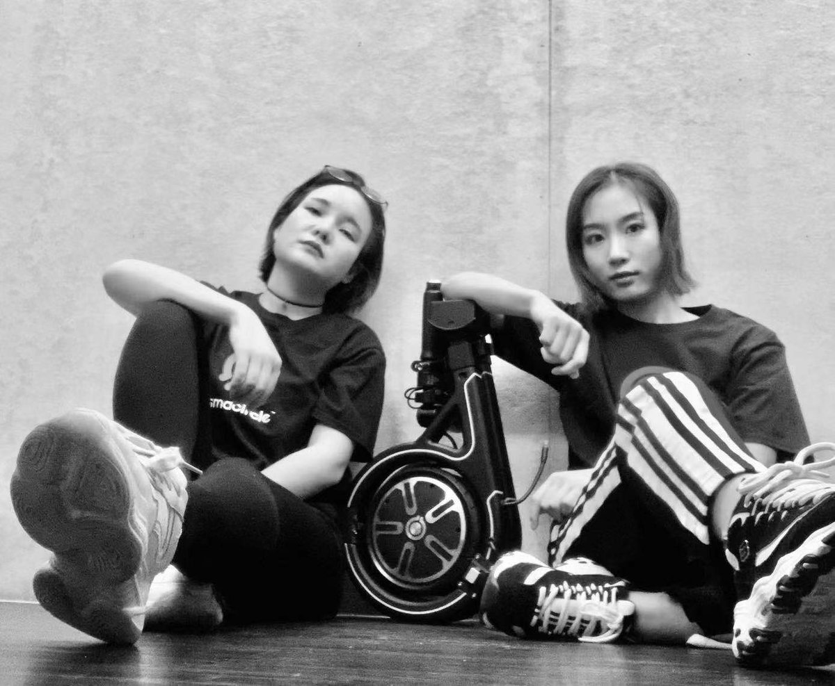 Smacircle's tweet photo. #Smacircle
#UnfoldaNewDay

Thank Tsenlyn for sharing a new picture of Smacircle！

#TGIF #planetfriendly #electricbike #foldable #ebike #lovingissharing https://t.co/zoSt7wSY6S