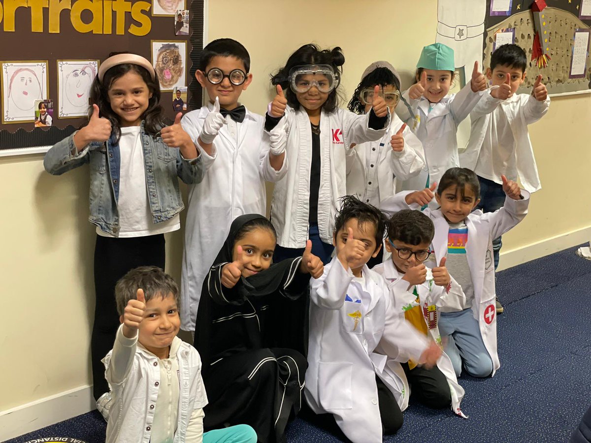 olive_bolton's tweet photo. Just a normal day @olive_bolton #MadScientists #WeAreStar #ScienceWeek2021 #ScienceDay #Ambition #Wellbeing #LearningHooks #Excitement https://t.co/DSMr0VSAUO