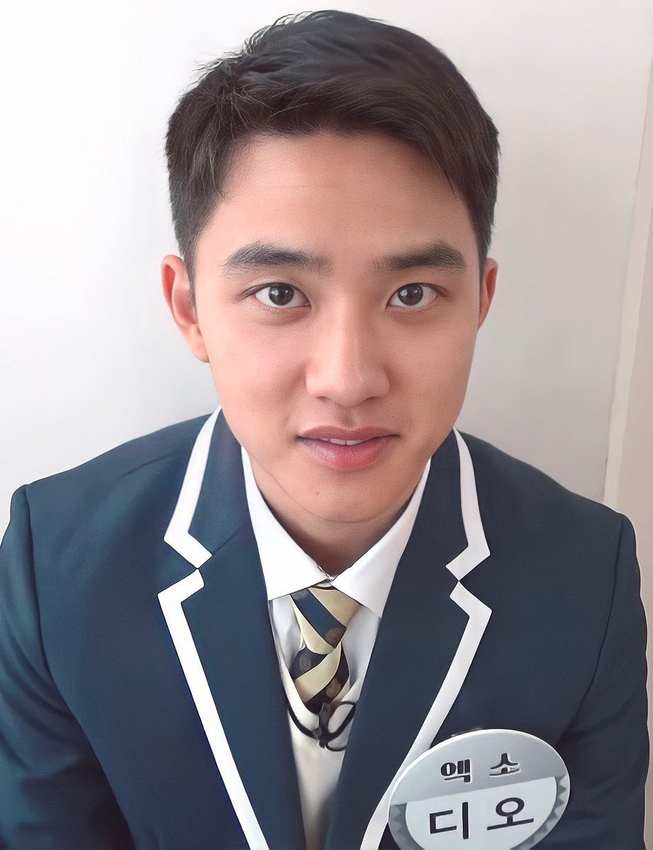 KYUNGSOOLOOK's tweet photo. https://t.co/rBRbPfSieA