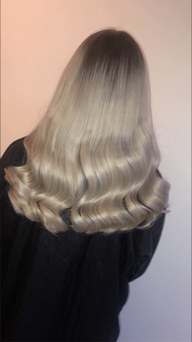 hannahwalshhair's tweet image. Professional Hairstylist Chester

Reopening Tuesday 13th April 2021 

#lorealpro #lorealcolourspecialist #precisionstyling #serieexpert #ghd #ghdhair #naturalsalon #chester #SmallBusiness #supportlocal

@mathewmcquilla1 @Queenbeedee80 
@chesterdotcom 
@ChesterRaces