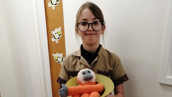 PockPrep's tweet image. School is like a science hall of fame today! Below, Mary Anning, Dian Fossey, Sarah Gilbert and Jane Goodall! #BritishScienceWeek2021 #scienceheroes