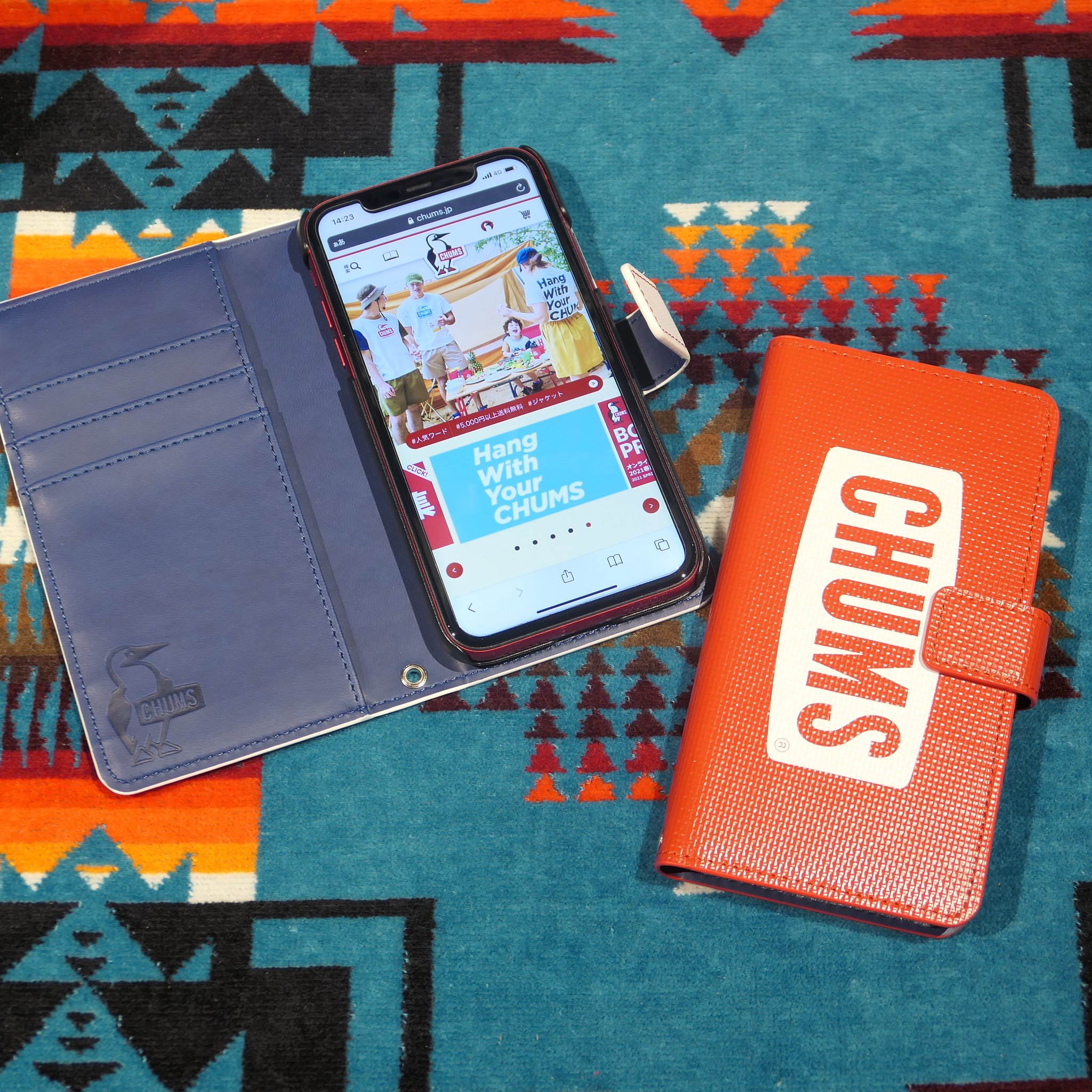 Chums Japan 持ち歩いているだけで気分が上がるスマホケースの紹介 T Co 06yhjnyc1k 毎日使うものは テンション上がるケースで持ち歩きましょ チャムス Chums大阪店 Chums大阪店ブログ スマホケース T Co 4weejzmqqh