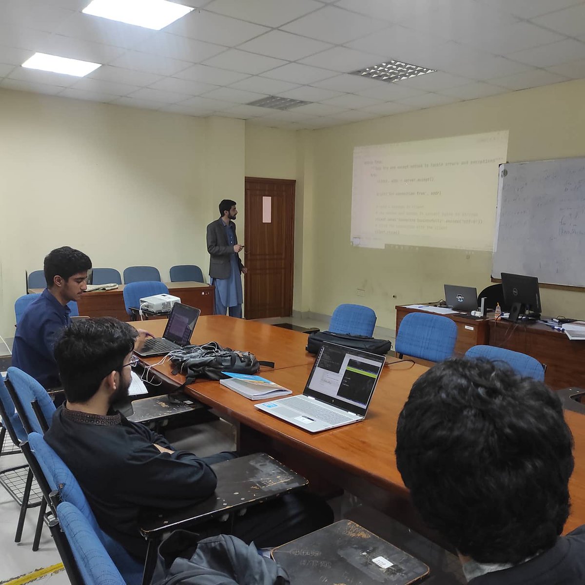 ColabNU's tweet photo. Some glimpses of today's presentations at COLAB https://t.co/QukDaul2fm
