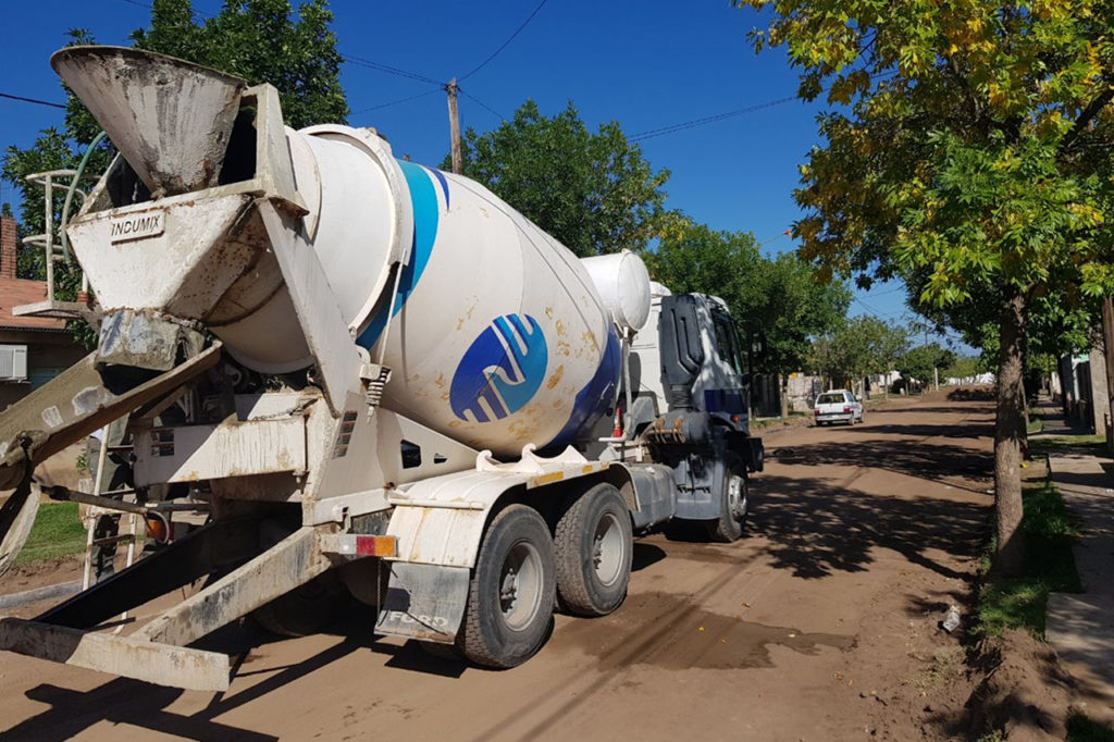 CoopCEMDO's tweet photo. Cemdo Hormigón, Un producto de calidad - https://t.co/sdDzDLx9Yu https://t.co/MQHbLHu5Ax