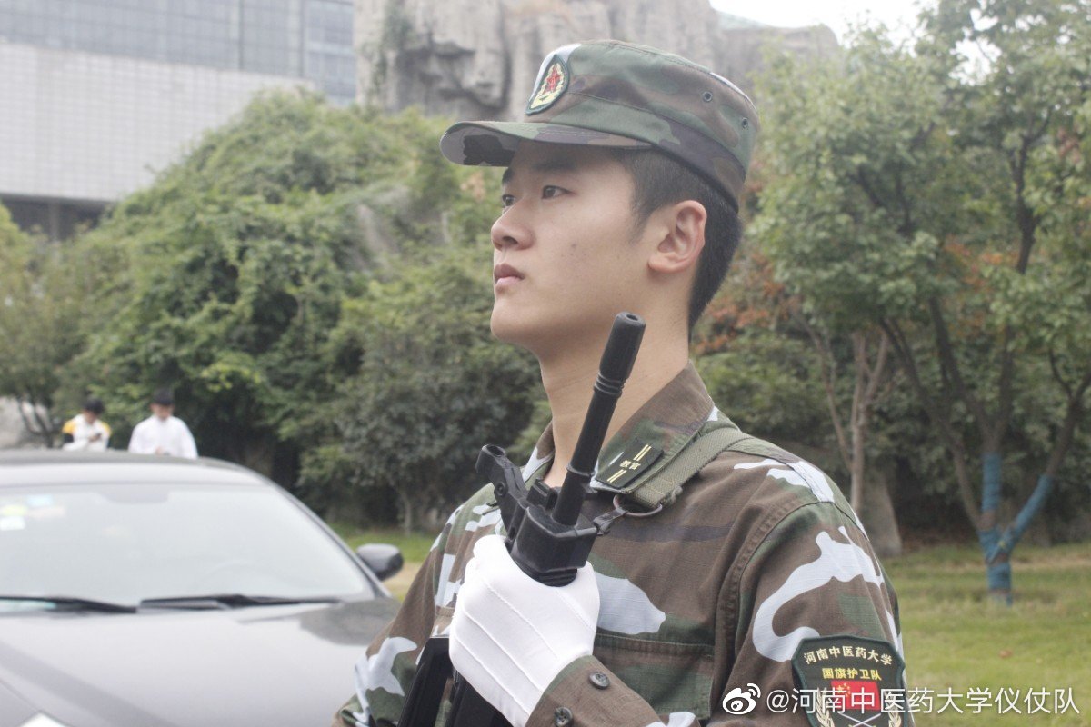 李晓on Twitter 粉嫩多汁的中国制服少年 喜欢制服 白手套的可以关注https T Co Kqhy0r2ck0 Twitter