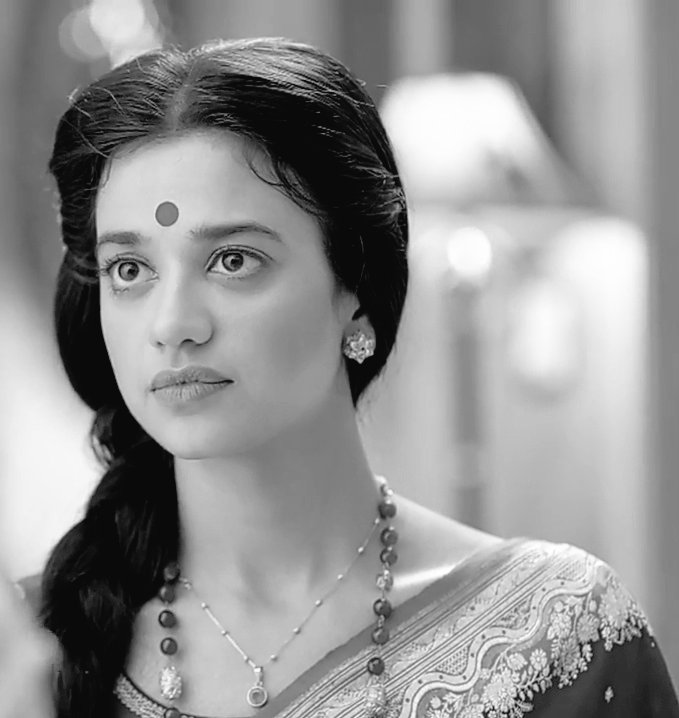 fanclubofshruti's tweet photo. #kahani 🌸
#ChamCham
#ChamChamRani
#NamakIsskKa 
#shrutisharma 
@Shrutiisharma_ https://t.co/RrWJqvC8DP