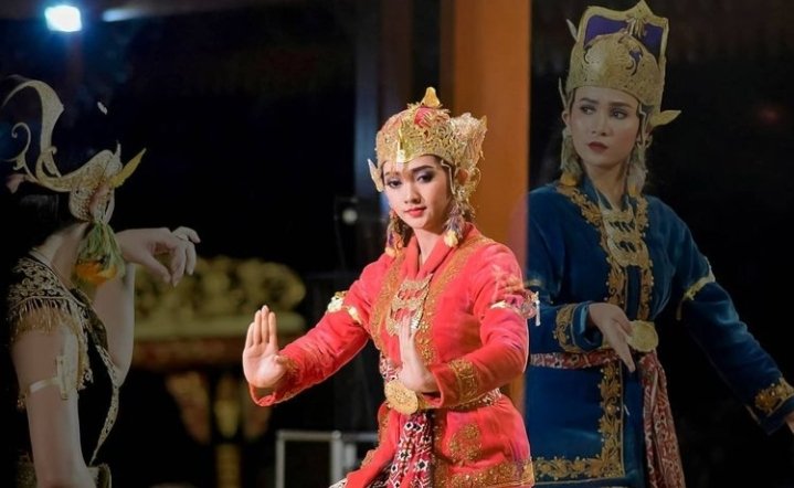 Renata Diyanra tweet media