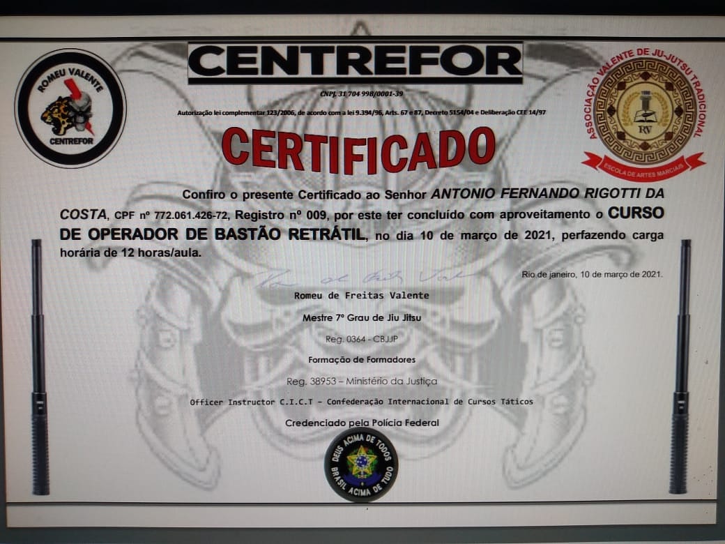paimpacto's tweet photo. Mais um excelente curso concluído, pois a busca pelo conhecimento não pode parar jamais. Tudo para proporcionar aos meus alunos, treinos de qualidade e atualizados #familiaimpacto #impactosempre #buscandooconhecimento #blackbelt #fight #fighting #fighter #defesa #vempraimpacto https://t.co/YiEQCzhrft
