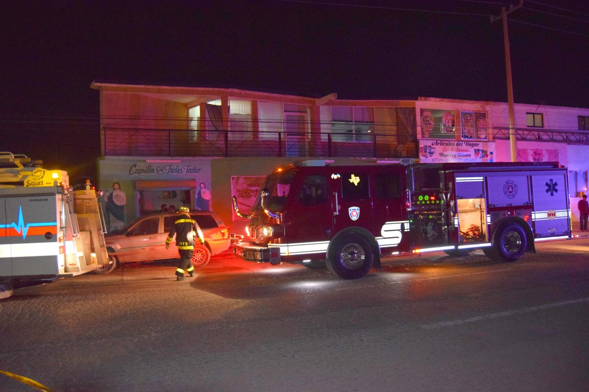 Deja cuantiosos daños incendio en tortillería en Acuña
https://t.co/x3FmdekBKC
#Acuña #Incendio #Tortillería https://t.co/X4YbRfC2Pt