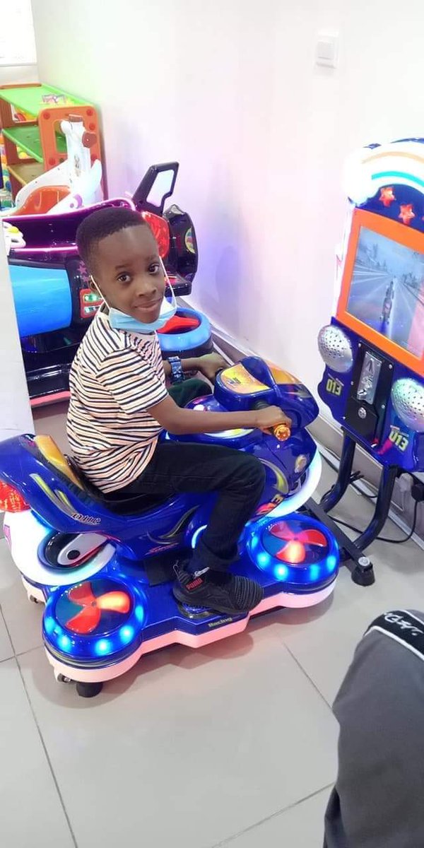 omobacharles's tweet image. #DEOGRATIAS 
#MODUPEOLUWA 
As u begin another phase of ur life, it is my prayer that u shall be endowed wt every quality needed to live a happy &amp;amp; successful life.I feel so happy that you have been graced with another year. Happi birthday son