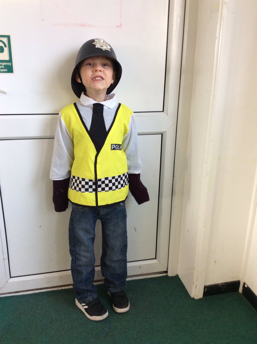 SelworthySchool's tweet image. Oakhill learners are ready for our Country Fayre WOW event this afternoon! #oakhill