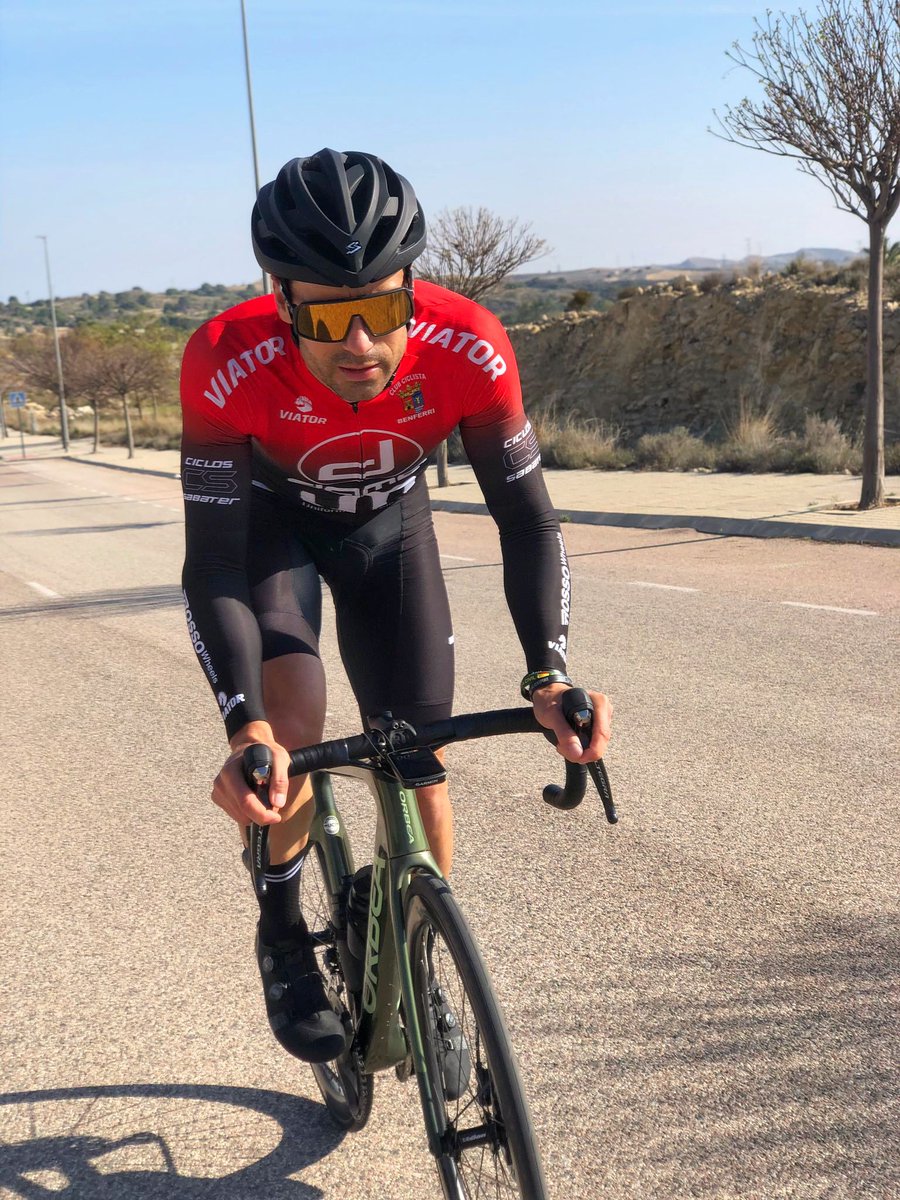 PalomarJulian's tweet photo. El Suministros Dama prepara sus armas para las pruebas de este fin de semana en #Parcent y #Lorca @suministrosdama @jcnu_ @Masjose4 @fciclismocv @RFECiclismo #Benferri @MoisesEspinos https://t.co/foedHMGgzp https://t.co/sMc2dl7zWw