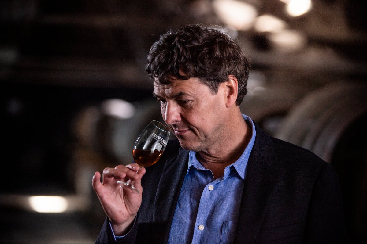 DistillersJour1's tweet photo. New Magazine! | New Podcast! | New Website!

We're excited to launch the inaugural episode of The Distillers Journal Podcast.

Ahead of the publication of our launch issue, we spoke to Dr Bill Lumsden, Head of Distilling &amp; Whisky Creation at @TheGlenmorangie. https://t.co/JvpF64aubE
