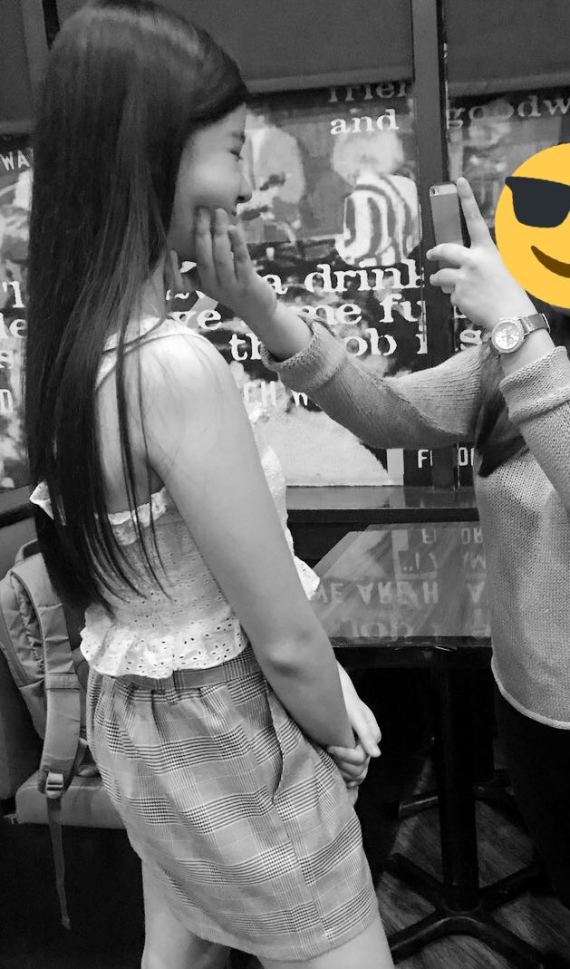 Oh those cheeks, so irresistibly fluffy. Promise, I won’t pinch them again. 

<a href="/KissesDelavin/">Kisses Delavin</a>
#KissesDelavin
#Kissables

  The shot.                       The setup.