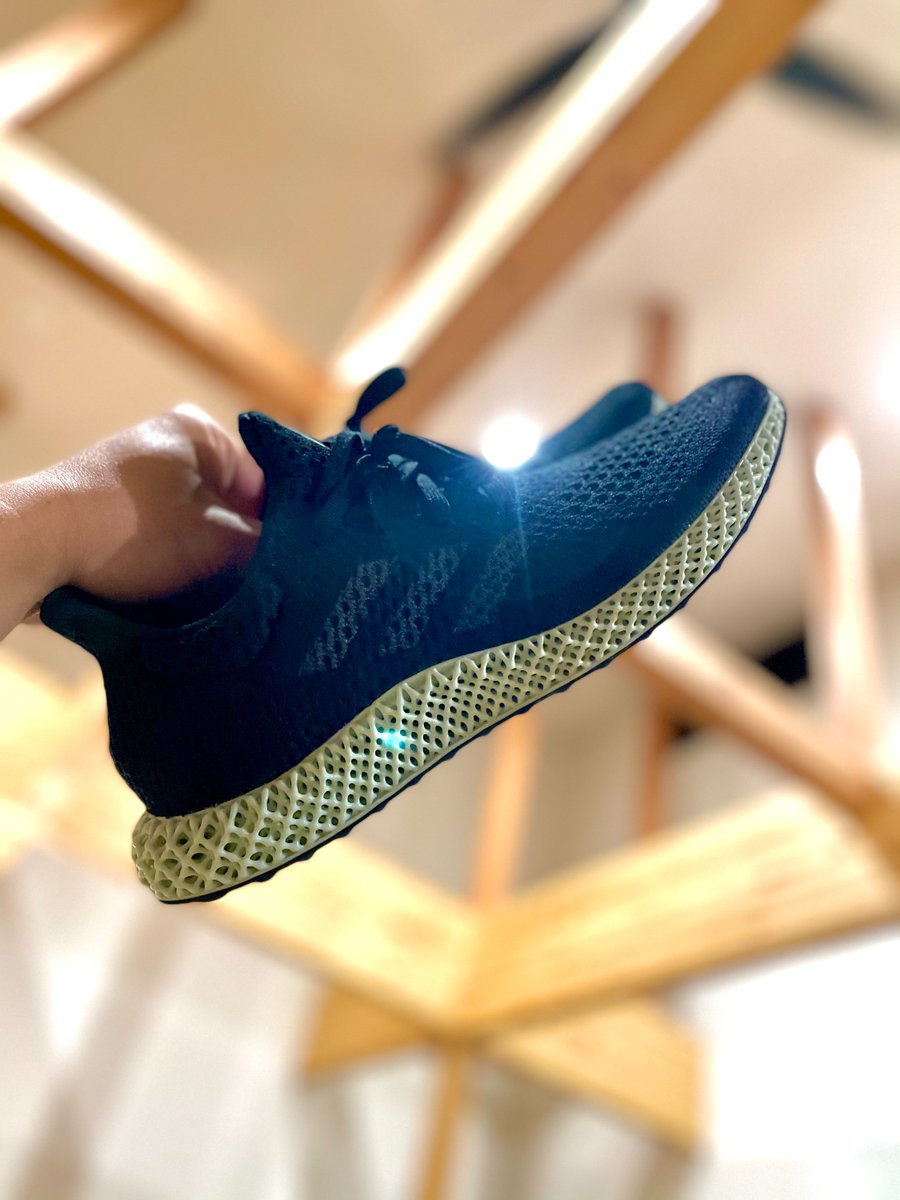 357clothing's tweet photo. ☆adidas 4D FUTURECRAFT☆夢のようです!! ついにゲットしました!!!! https://t.co/AKCCs4KT0W
#357clothing #357clg #文鳥 #happyになる服 #adidas #futurecraft4d #4dfuturecraft #adidas4dfuturecraft #アディダス #フーチャークラフト #4Dフーチャークラフト https://t.co/JdxSdVvZMU
