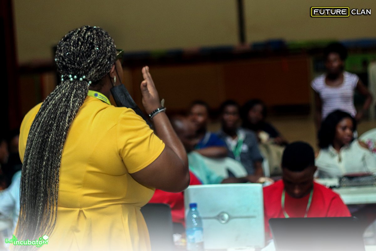 theincubator_ng's tweet photo. another exciting class
#AI
#uiux
#DigitalMarketing
#futureclan79
#futureclan
#incubatorng https://t.co/jgEkvbxcP6