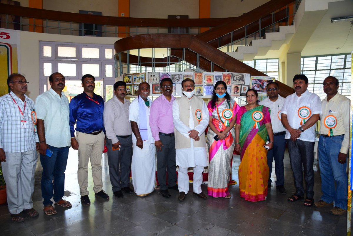 DC OFFICE MANDYA tweet media