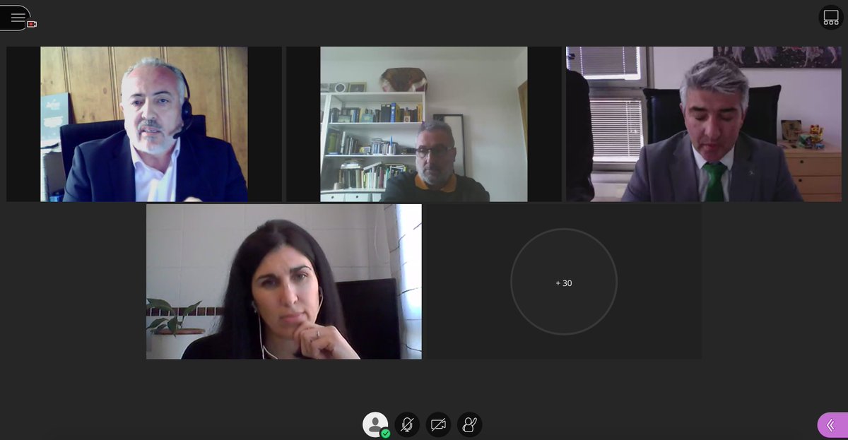 IB_Franklin's tweet photo. #EnDirecto
🗣️ Noelia Miranda, responsable de la Secretaría Técnica del @COIT_AEIT, modera la mesa redonda "Unboxing #5G
#TribunaNorteamericana #TN33
¡Síguela aquí! ➡️ https://t.co/exPLAqLkyu https://t.co/BHh5HeRSf2