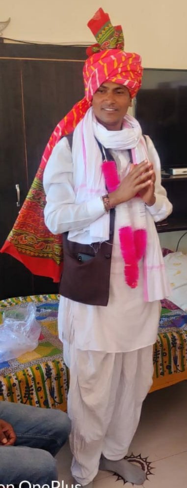 हमारे आदिवासी का  स्वायत्त राज्य  बनेगा तो हम मिलकर तय करेंगे कि किसको क्या आरक्षण देना है खनिज पानी का अपार भंडार है जो लूटने से बचा पाएंगे मोहन डेलकर mpजैसे हत्या का भी न्याय होगा सत्ता आदिवासी के नेतृत्व में होगी 
नया  राज्य बनने से  मिर्ची किसको लग रही है 
#भीलप्रदेश