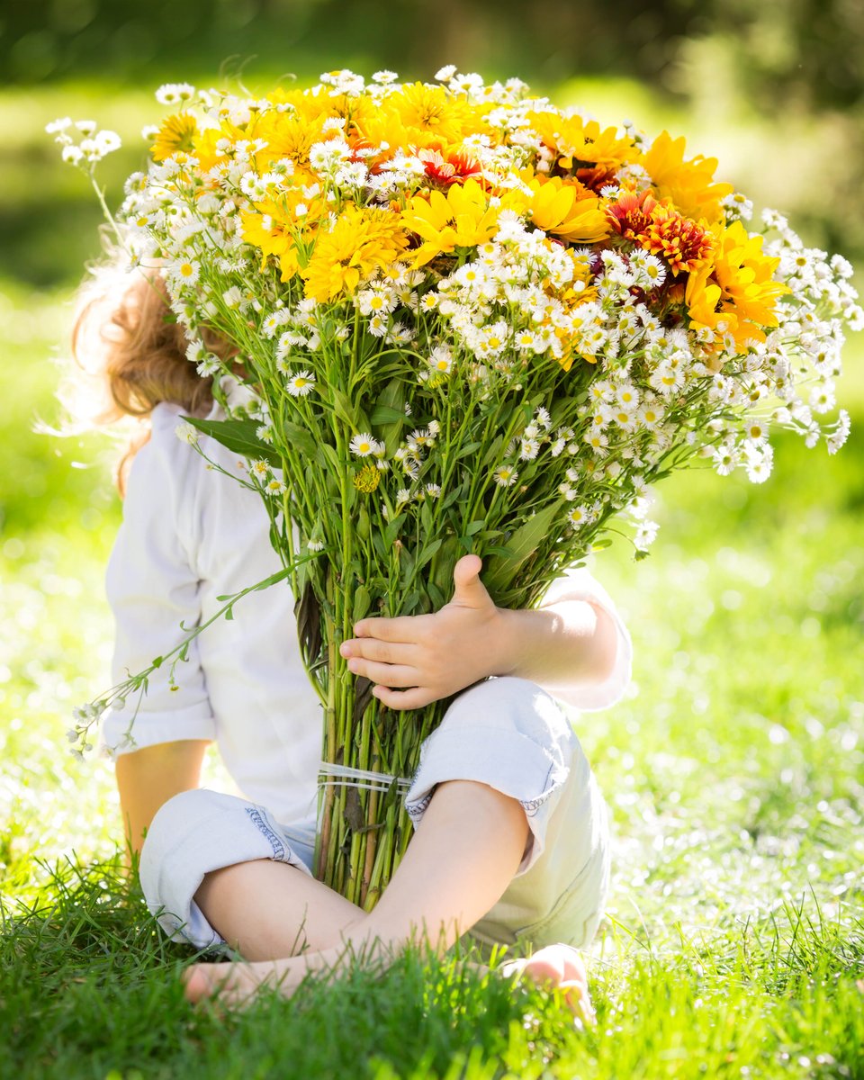 STAY TUNED
Wij blijven groeien!! Volgende week plaatsen wij verschillende vacatures online. Kun je niet wachten, denk je in ons team te passen en heb je interesse? Dan kun je alvast een open sollicitatie sturen door je c.v. up te loaden via onze website. OPEN UP TO GROW! 🌻🌸💐