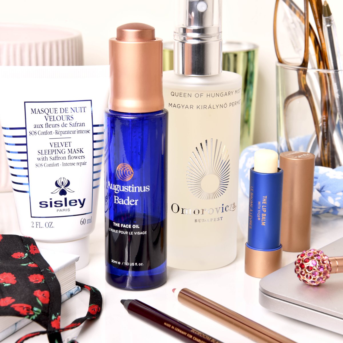Space_NK's tweet photo. As the first ep of the @rixo_london X @Space_NK podcast drops, we thought we’d catch up with the fashion brand’s co-founder, Henrietta Rix on the beauty finds that make her feel empowered in the office. Read the article on #InsideSpace https://t.co/sZxvenwzTC https://t.co/eR32TsbHGv