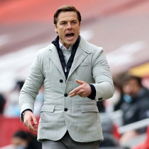 English Managers as pub regulars: Scott Parker - after work drinker Gakked up city boy. Only stopped off for one but 4 pints in and he's putting an order in and seeing who fancies a club later on. Loyal to the mrs but weekends are for the boys Drinks: Stella/ double rum & coke