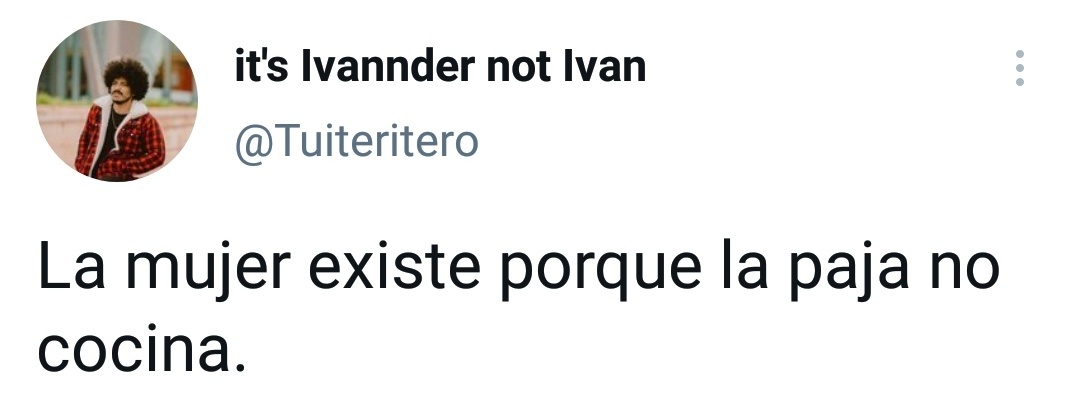 fakequeenz's tweet photo. @katizsche @lagueraaaa_ Igual tiene muchos más mostrando la mierda que es https://t.co/osWUVREjIE