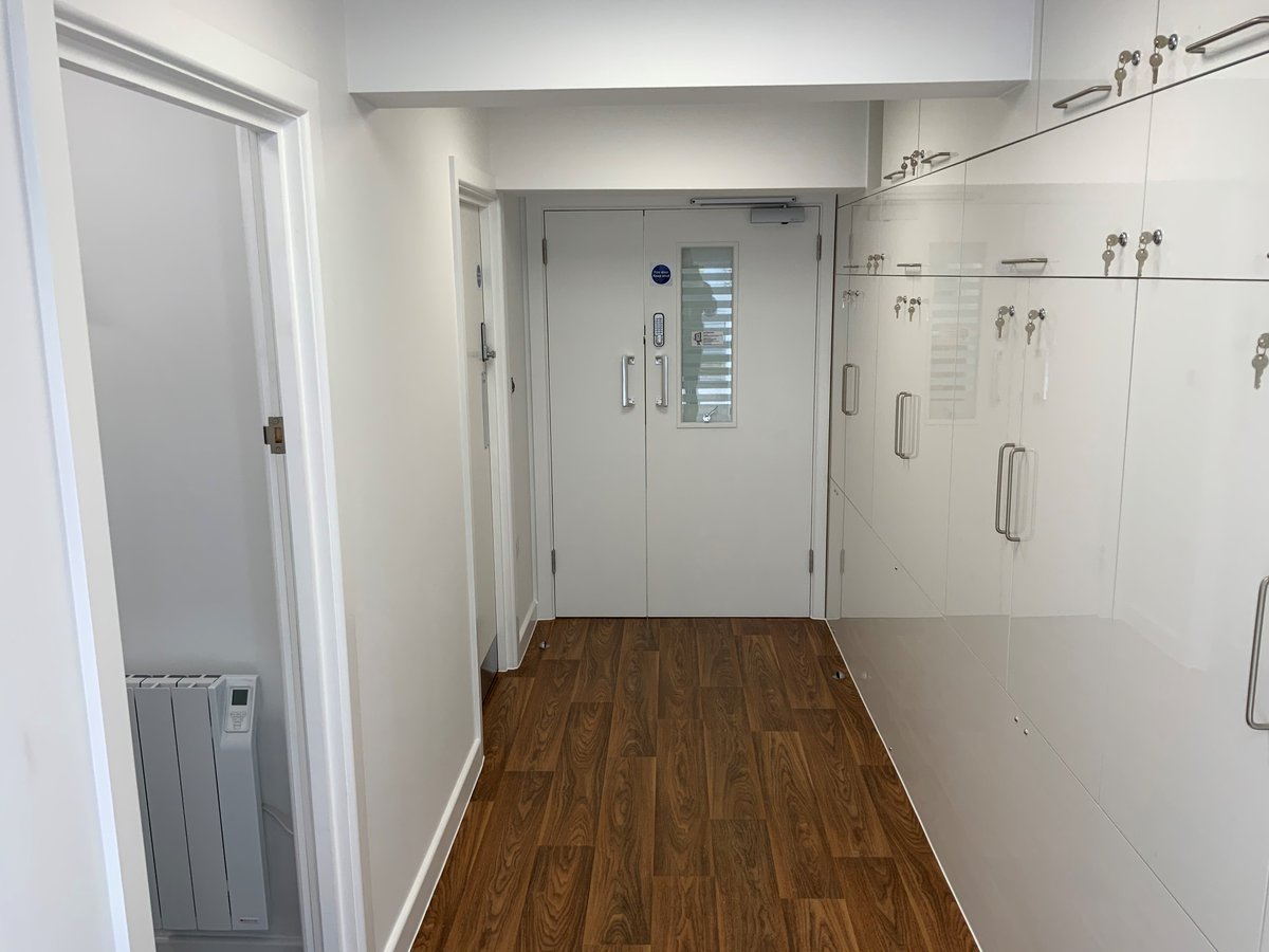 OanderUK's tweet photo. The Oander team are delighted to share a few photos of a new private operating theatre which is nearing completion, with the grand reveal due shortly! 
#operatingtheatre #healthcareconstruction #privatehealthcare #cosmeticsurgery #cosmeticsurgeon #surgerycenters #oander https://t.co/8iBuVSElWE