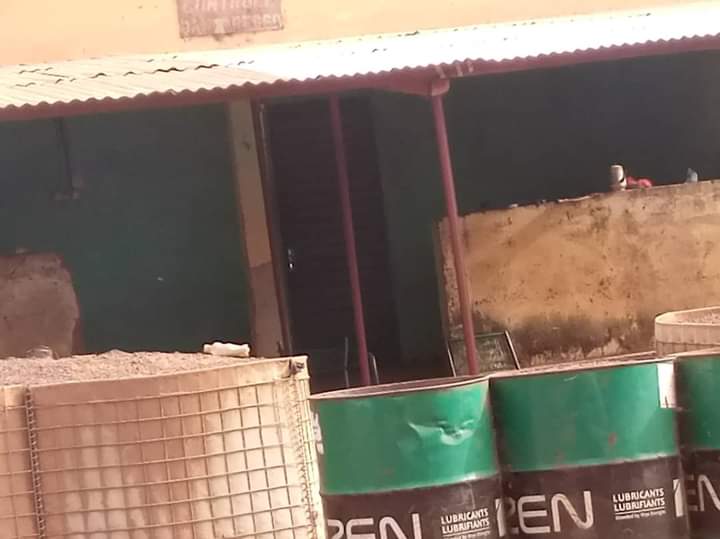 Ocisse691's tweet photo. #Mali Le plan de sécurisation intégrée des régions du centre (#PSIRC) étant toujours d'actualité, la région de #Sikasso devient de jour en jour orphelin. Comme l'indique cette alerte. 👇 👇 👇
https://t.co/oGzwi7wRIU https://t.co/eVPLPr3osq