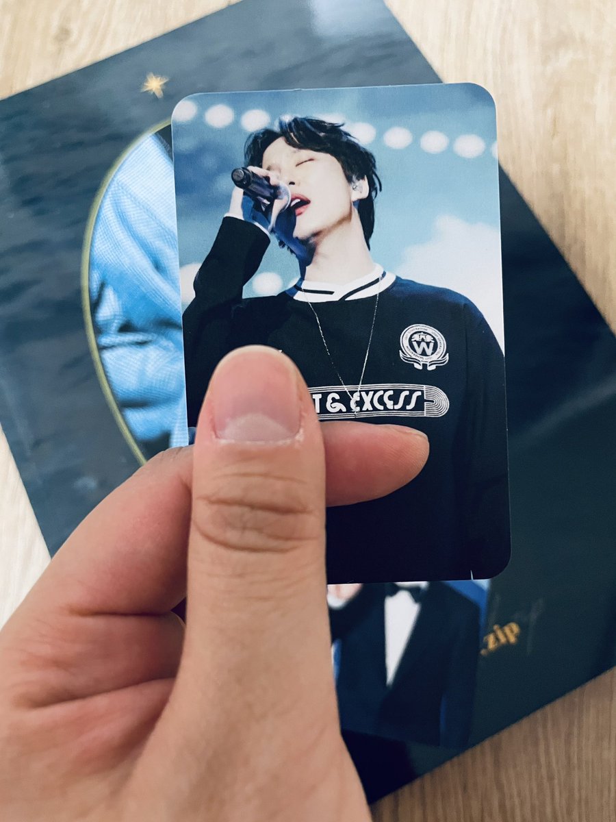 gnami_6313's tweet photo. 안이징짜ㅠㅠㅠ 재판해주셔서 너무 감사합니다 엎드려 절 오만번드리겠습니다! 😭😭😭😭😭울어요울어.....모든 복이 다 NADIA_0313 님에게 닿기를 ...🤎 https://t.co/a8A8jskQNY