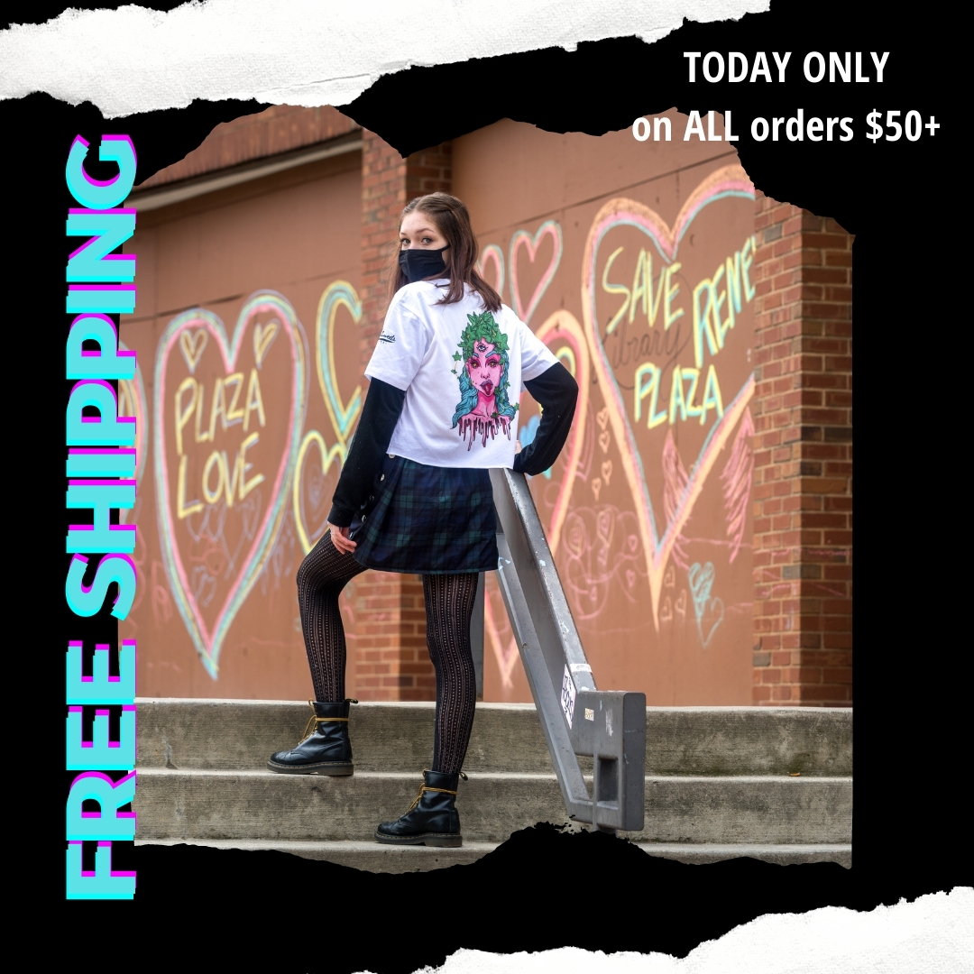 WillySweetsAprl's tweet photo. #FlashSale! #TodayOnly at https://t.co/9YfxjiWQ1q make any purchase above $50 and receive #FREE SHIPPING anywhere within the US! #ShopSmall #SupportSmallBusiness #TGIF #Sale https://t.co/BFJHFK0CVi