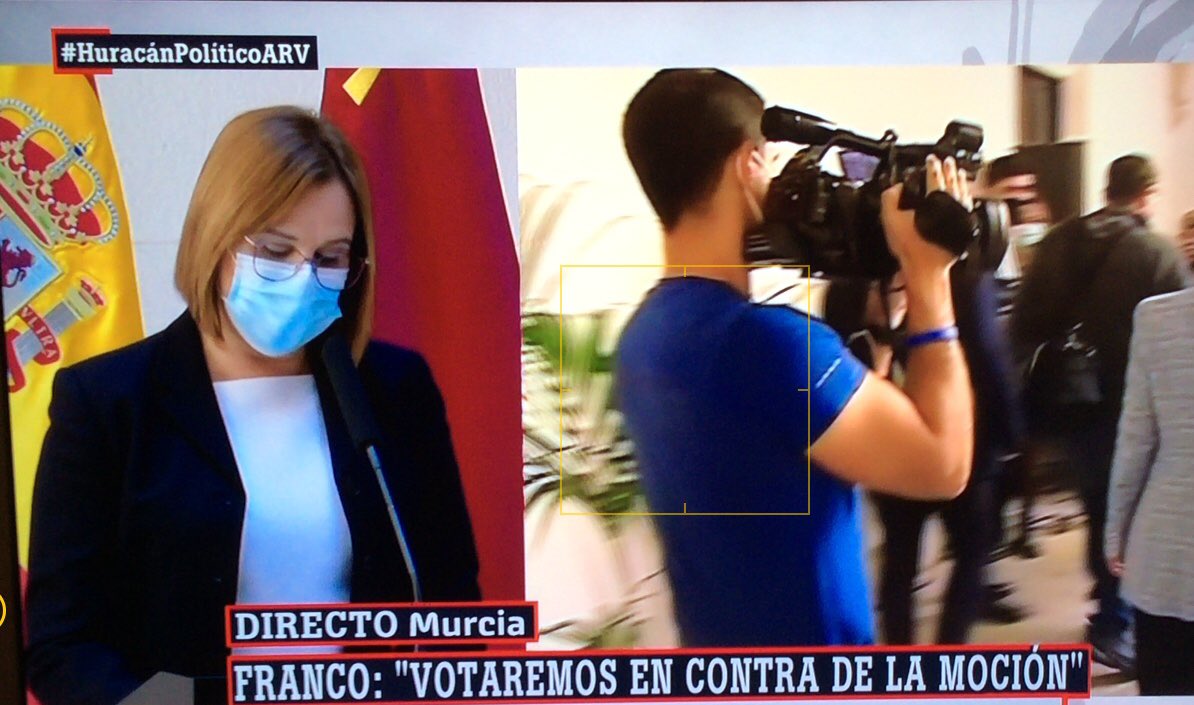 AlvaroViani's tweet photo. Por fin alguien pone cordura a este sainete #HuracanPoliticoARV https://t.co/FeDTAMjxwG